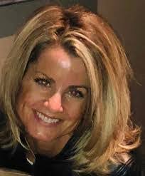 Mandi Ramsey's Instagram, Twitter & Facebook