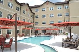 Inspired by the tranquil breezes of southwest florida's gulf coast and the serene setting near sarasota bay. Discovery Village At Tampa Palms Tampa Bay Retirement Assisted Living Resources Directory