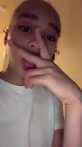 Michelle Prevost's Instagram, Twitter & Facebook