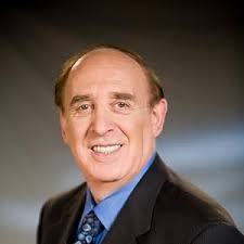 Amazon.com.br: John K. Hollmann: livros, biografia, última atualização