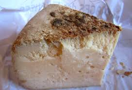 Vous avez compris que les fromages de brebis sont des produits laitiers liés à. Les Fromages De Didier Ou Les Meilleures Tommes Des Pyrenees Gourmandise Sans Frontieres