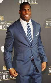 The Best Dressed Players In The Nfl Nfl Dallas Cowboys Fans Football Dress