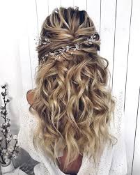 30 Half Up Half Down And Updo Wedding Hairstyles From Mpobedinskaya Roses Rings Wedding Hairstyles For Long Hair Veil Hairstyles Hair Styles