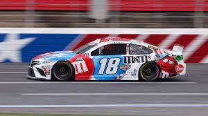 Video recap of this race at nascar.com. 4hwnbycaqj1b M