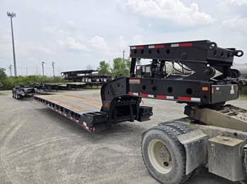 Fontaine Magnitude 70 Class Mdsr Lowboy Trailer