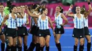 In 1996, the team was coached by aldo llera. Netherlands Girl Hockey Team