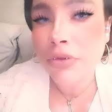 Instagram photo by Nicole Ettinger • Jan 26, 2021 at 7:51 PM