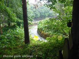 The congo river rapids originally opened in 1986 as the grand canyon river rapids in the aqualand area of the theme park! Congo River Rapids At Alton Towers Theme Park Archive