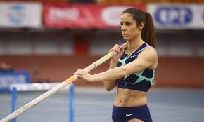 Σακησ ρουβασ αλμα επι κοντω. Katerina Stefanidh Korh Mas Kai Aderfh Mas H Garyfallia Kai H Karolain Iciao