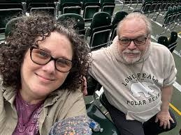 Stephanie Bester's Instagram, Twitter & Facebook