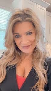 Kandi Torres's Instagram, Twitter & Facebook