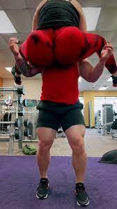 Withstand The Weight on X: Who says going to the gym isnt fun? Get you a  real one that can curl and squat you. 😂🥰 #withstandtheweight 🏋🏼‍♂️🏋🏻  #fun #husbandandwife #fullbodyworkout #THICK #strongmusclemen #