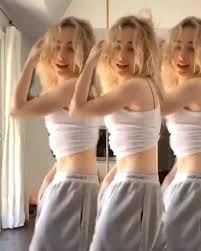 Sabrina Carpenter Porn Videos: Best XXX 2025 | xHamster