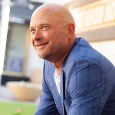 Joe Mallo's Instagram, Twitter & Facebook