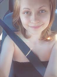 Are there girls without nose rings or tattoos here?