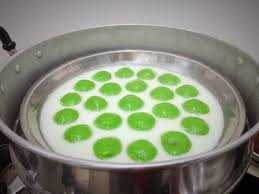 Cara membuat jus apel semangka : Kuih Buah Melaka Kukus Buat Orang Lapo