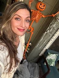 Made Stuffed Peppers for dinner tonight. Haven't made these in awhile sure  are delicious makes the house smell good when cooking. Made 6 peppers so  will have leftovers. Served with Limas and