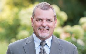 Kevin Renfro's Instagram, Twitter & Facebook