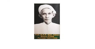 Baginya, bisnis trading sama dengan pertukaran emas atau perak yang dikenal dengan istilah sharf dalam ilmu fiqh. Harbor Gray Ulama Ahli Ekonomi Ustadz Sunnah Terbaik Di Indonesia Ulama Islam Ibnu Mundhir Pernah Membuat Analogi Mengenai Trading