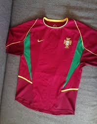 Вот, например, футболка с текстом «playboy. Futbolnaya Futbolka Nike Sbornoj Portugalii Portugal Razmer S Nike Cena 150 Grn 14109273 Kupit Po Dostupnoj Cene Ukraina Shafa