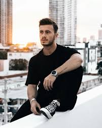 louis darcis on instagram anzeige ad i stop wasting time w armaniexchange axconnected