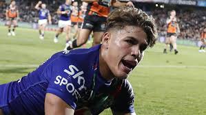 He celebrates his birthday on 10th july, which makes his age 18. Nrl 2021 Reece Walsh New Zealand Warriors Vs Wests Tigers Roger Tuivasa Sheck Brisbane Broncos Mistake