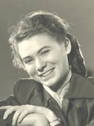 Jeanette Sauer's Instagram, Twitter & Facebook