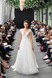 Danielle Wedding Dress By Nouvelle Amsale Bridal Amsale Wedding Dress Wedding Dress Cap Sleeves Ball Gowns Wedding