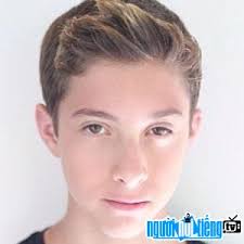 Người nổi tiếng tên Nick Daniels