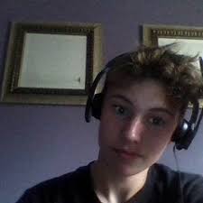 Stream Hunter Thomas music