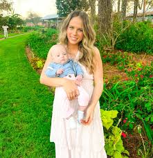 We had so much fun getting Uncle Cole and Aunt Brooke married!! Congrats to  the Wilsons!! 🎉 💗