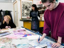 Our art and design programmes offer a balance of originality, creativity, design thinking and conceptual development. 25 Best Fashion Design Courses In Sharjah 2021