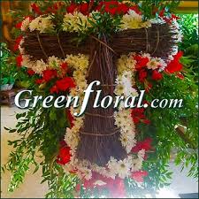 Due to seasonal availability, if the exact flowers or container you have selected are not available, our expert florist will create a beautiful bouquet with the freshest available flowers. Funeral Specialty Flower Delivery Brandon And Jackson Ms Green Floral Inc Brandon And Jackson Ms Funeral Specialty Flowers