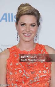 623 Sonya Smith Photos & High Res Pictures