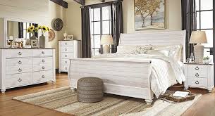 Now is your big chance to personalize beautifully with jarons' extremely affordable bedroom furniture store at your service. Bedroom Furniture Near Me