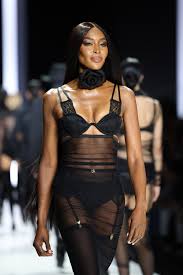 At 53, A Lingerie-Clad Naomi Campbell Shut Down The Runway In Milan | Vogue