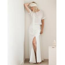 Retrouvez et commandez en ligne l'article jupe longue blanche et noire imprimé plumes sur agnesb.eu. By Romance Jupe Longue Blanche Mariee Gertrude