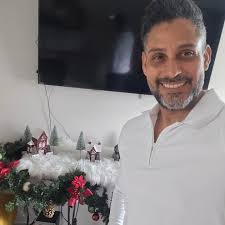 Carlos Felipe Roman (@phillipxr) • Threads, Say more