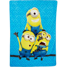 Illumination minions laugh & giggle bob plush talking minion the rise of gru illumination. Despicable Me Minions 46 X 60 Plush Throw 1 Each Walmart Com Walmart Com