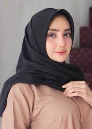 Ngintip janda cantik baju pink mandi di desa. Janda Muslimah Cari Duda Kecantikan Gaya Hijab Wanita Cantik