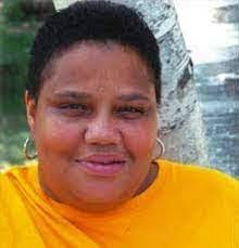 Iris Rollins's Instagram, Twitter & Facebook