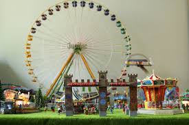 Die kirmes in moers ist eines der größten volksfeste am niederrhein. Wat Ok Kommt Vie Blitt Kiarmis Eroffnung Der Gevelsberger Kirmes 2021 Karussellspass Im Miniaturformat Hagen