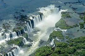 A argentina marcou com menos de 10 minutos de jogo o gol da vitória sobre o paraguai, hoje (21), no estádio mané garrincha, em brasília. Iguazu Falls Wikipedia