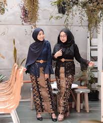 6,641 likes · 23 talking about this · 46 were here. Model Rok Kebaya Terbaik 2021 Desain Mewah Dan Modern Model Baju Terbaru
