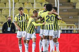 Fenerbahçe, maçtan 3 puan çıkarabilseydi son maçlara lider olarak girecekti. Fenerbahce 4 0 Sivas Belediyespor Mac Sonucu Ntvspor Net