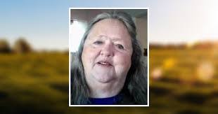 Michelle Guinn's Instagram, Twitter & Facebook