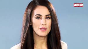 How to get a rose gold glitter paint color for the wall : Shine Bright Like A Diamond Transforma Tu Rostro Con La Magia Del Iluminador