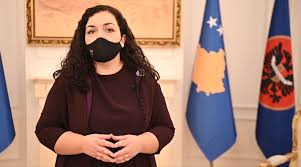 Zonja vjosa osmani posti këtë status në faqen e saj në facebook: Vjosa Osmani Tahir Zemaj U Vra Vetem Sepse I Njihte Institucionet E Ndertuara Nga Ibrahim Rugova