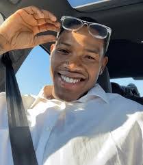 Wayne Hembree's Instagram, Twitter & Facebook