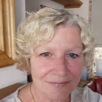 10+ "Julia Pepper" profiles